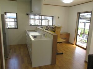 鹿児島市のキッチン・内部改修工事　施工事例　｜Y様邸｜　　【リビングプラザ滝の神】鹿児島市・姶良市・日置市・リフォーム・塗装・外構・造園