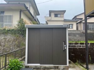 鹿児島市　物置取替工事　施工事例　｜Ｔ様邸｜【リビングプラザ滝の神】鹿児島市・姶良市・日置市・リフォーム・塗装・外構・造園