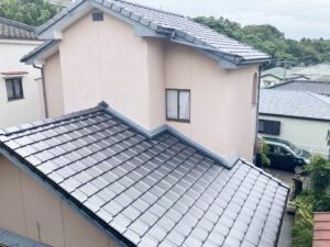 鹿児島市　屋根葺き替え工事　施工事例　｜Ｈ様邸｜【リビングプラザ滝の神】鹿児島市・姶良市・日置市伊集院・リフォーム・塗装・外構・造園