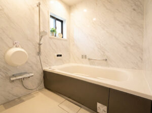 鹿児島市　浴室・トイレ・給湯器リフォーム工事　Ｔ様邸施工事例【鹿児島市・姶良市・伊集院・リフォーム・リノベーション・外壁塗装・屋根塗装・ガーデン・エクステリア・外構・造園】リビングプラザ滝の神