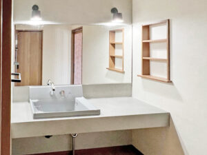 姶良市　洗面化粧台リフォーム工事　Ｆ様邸施工事例【鹿児島市・姶良市・伊集院・リフォーム・リノベーション・外壁塗装・屋根塗装・ガーデン・エクステリア・外構・造園】リビングプラザ滝の神