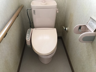 T様トイレ施工前